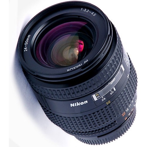 Nikon 24-50mm F:3.3-4.5 D AF Zoom Lens