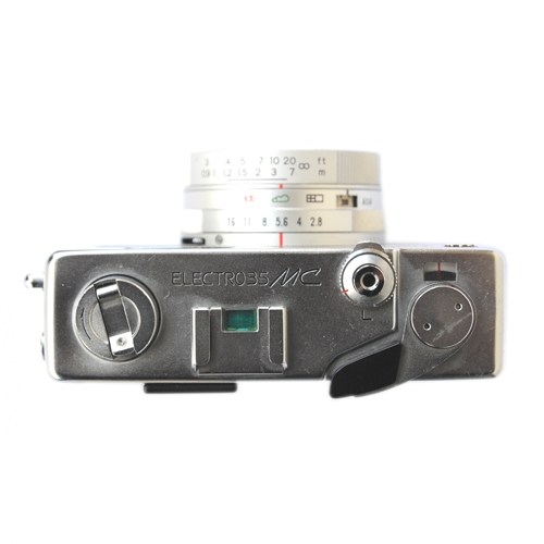 Yashica Electro 35 MC Camera Üretim Tarih:1972 Seri No:30501074 Yashinon-DX 40mm F:2.8 Lens Film Tip:35mm Film Koleksiyon  
