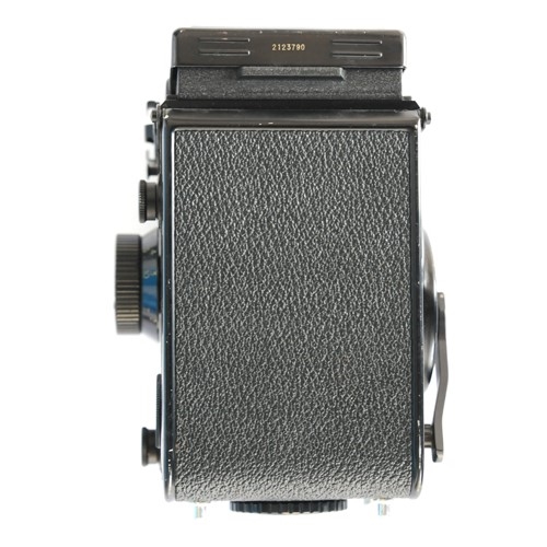 Yashica Mat 124 G TLR 6x6 Cm Camera Üretim Tarih:1971 Seri No:2123790 Yashinon 80mm F:3.5 Lens Seri No:1086278 Film Tip:120-220 Rool Film Koleksiyon  