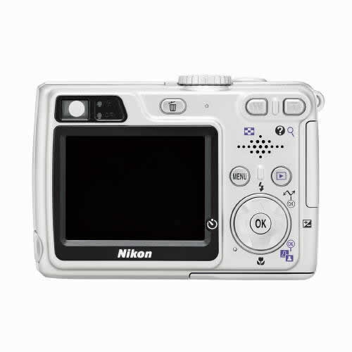 Nikon Coolpix 5900 Dijital Kompakt Fotoğraf Makinası