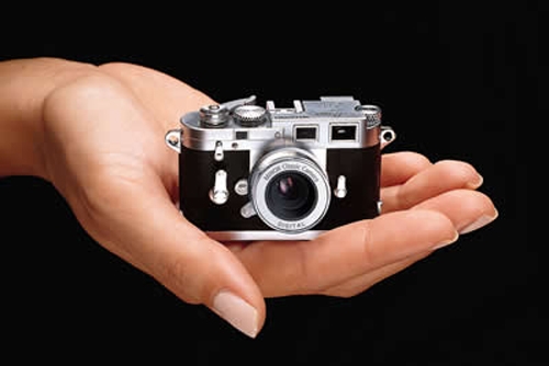 Minox 60603  Dijital  Koleksiyon Fotoğraf Makinası